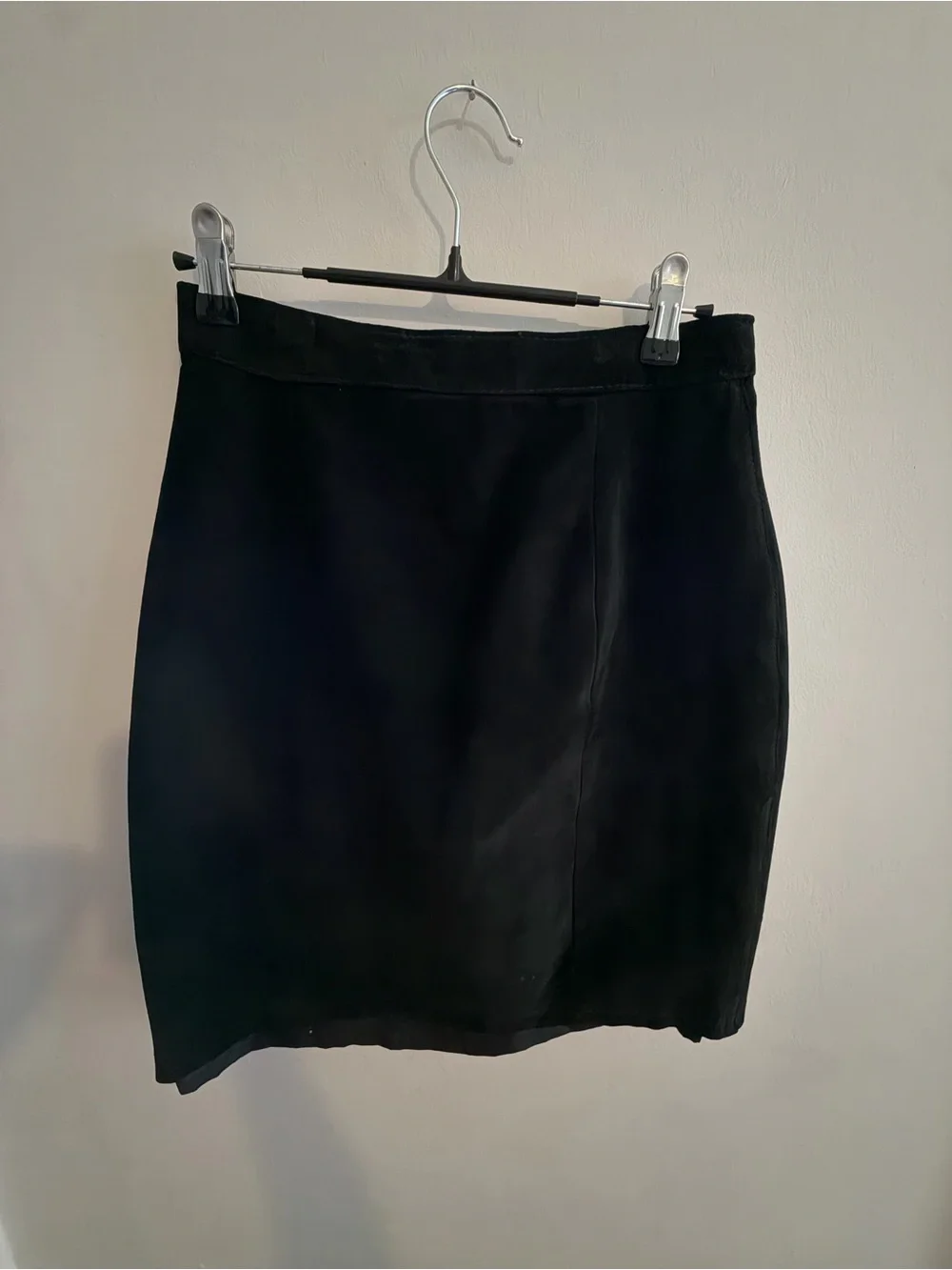 Vintage The Limited 100% leather skirt size 8